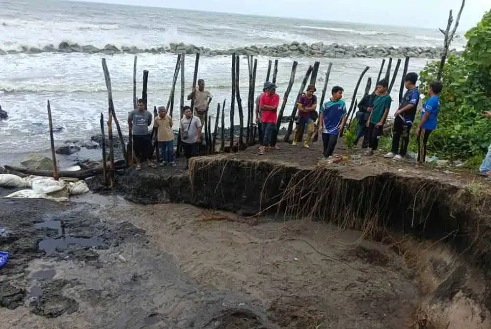 Tanah Kubur Runtuh, Kain Kafan Ibu Masih Elok Walau Sudah 12 Tahun Dikebumikan