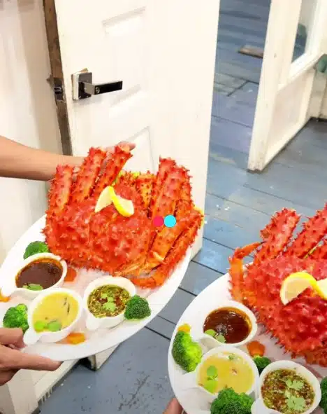 Restoran Terapung King Crab Bernilai RM1.2j Milik Founder Kosmetik Dihanyut Bah