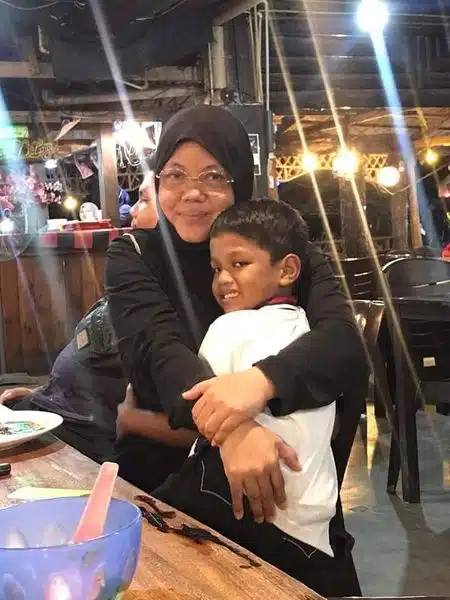 Detik-Detik Ketika Amir Mahu Dibawa Jumpa Ibu Kandung, Enggan Keluar Dari Kereta