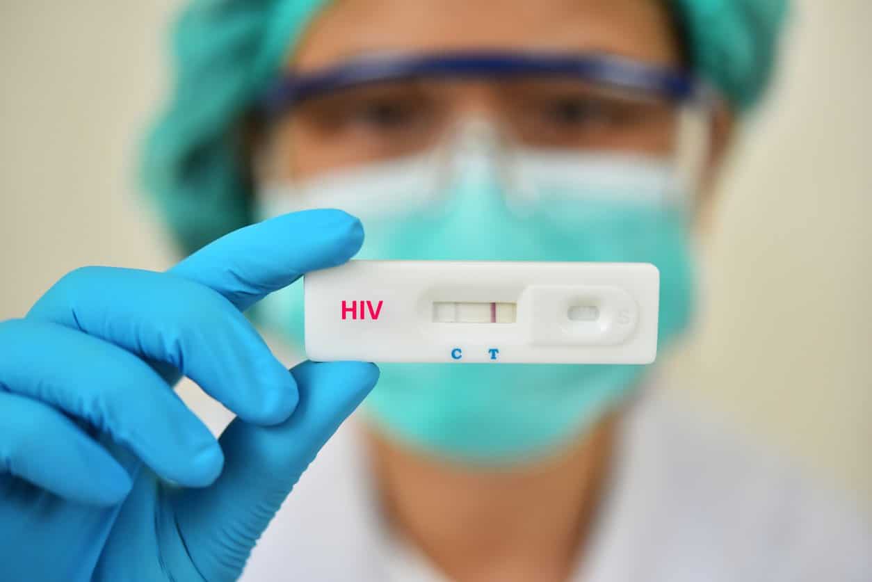 Biji Di Miss V, Isteri Bersalin Kali Ke-2 Positif HIV Angkara Suami ‘Makan Luar’