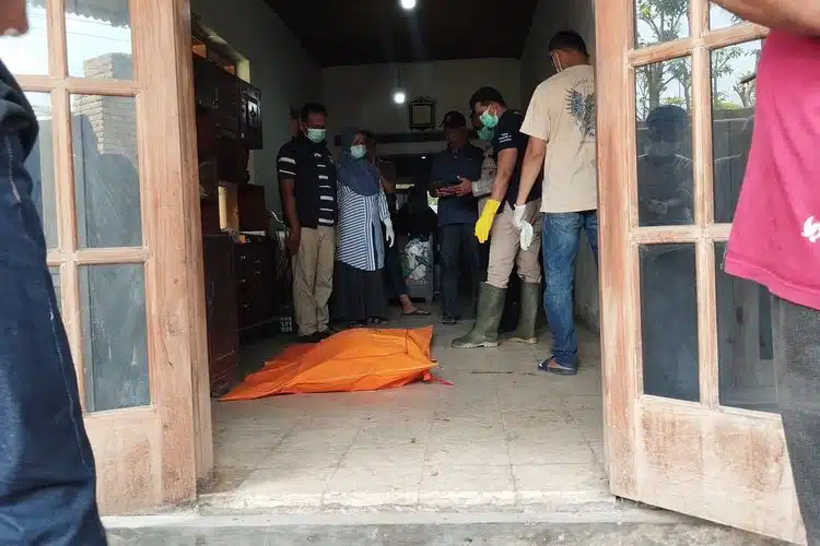 2 Beradik Umur 40-an Ditemui Membusuk Di Rumah, Depresi Pemergian Orang Tua