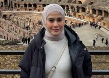 “Uk Ek Uk Ek, Hey Tengok Ni Cu” – Lelaki Hiking Gunung Diusik Suara Riuh Nenek