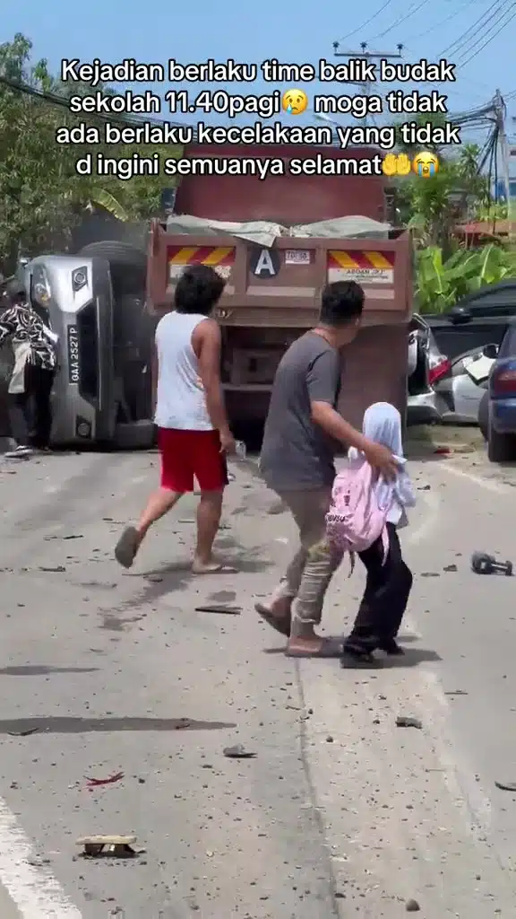 Food Rider Sempat Tarik Tangan Anak, Lori ‘Hentam’ 13 Kereta Berdekatan Sekolah