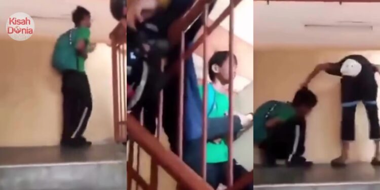 Sekumpulan Budak Acah Samseng Bawa Helmet Ugut Rakan PPR, Siap Cengkam Rambut