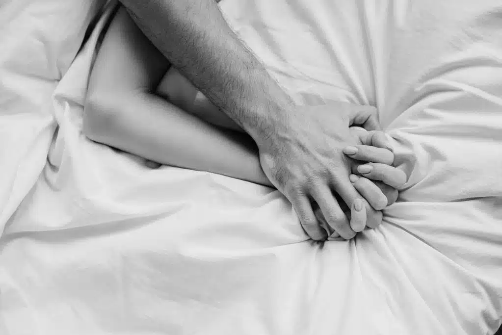 Suami Paksa ‘Bersama’ 4 Hari Lepas Bersalin Czer, Isteri Kini Bertarung Hidup
