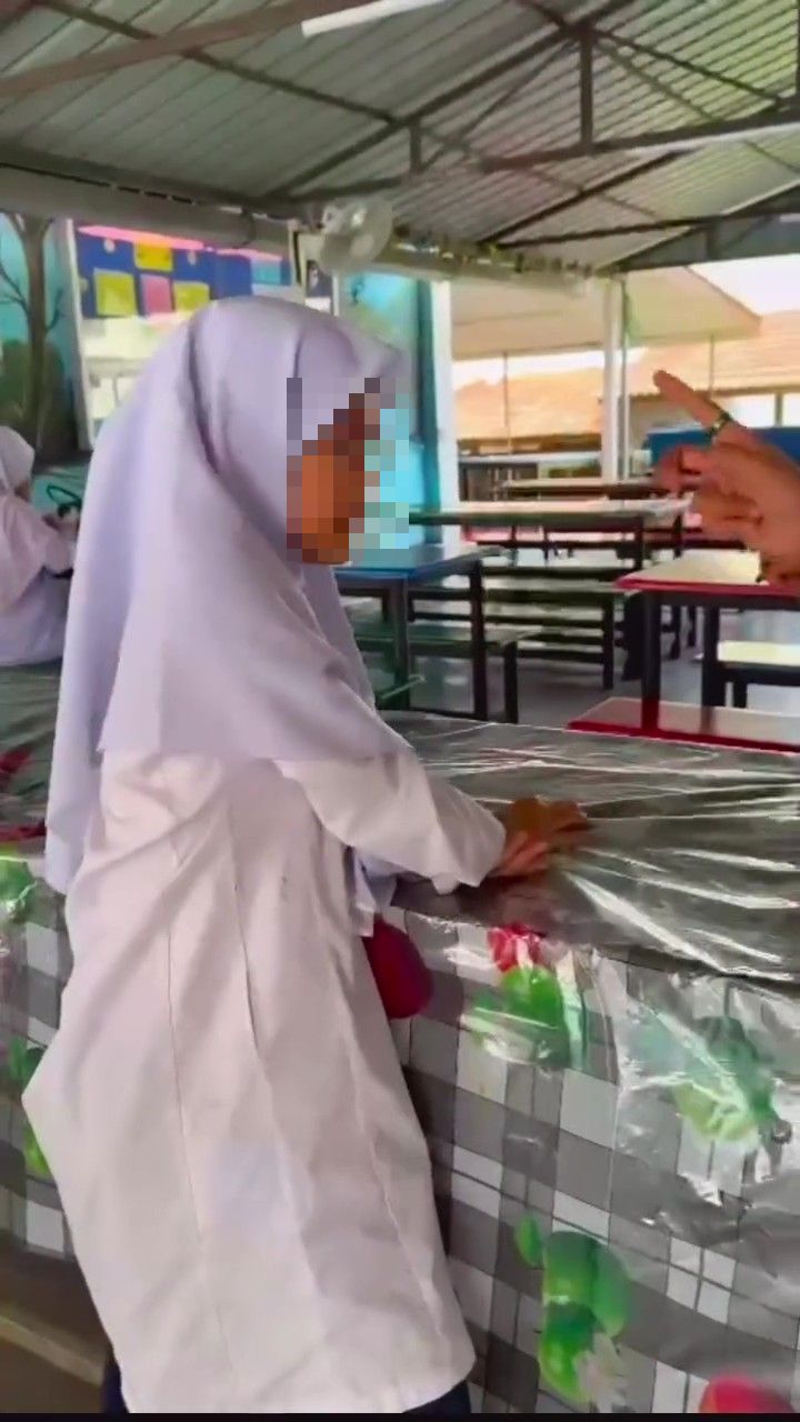 Murid Tersedu-Sedu Dikepung 4 Guru, Ditengking Tengah Kantin “Dia Hina Lisa…”