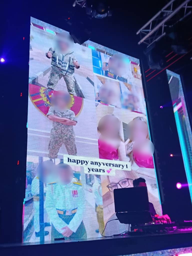 “Happy Anniversary 1 Years” – Kecoh Foto Abang Askar Ditayangkan Di Kelab Malam