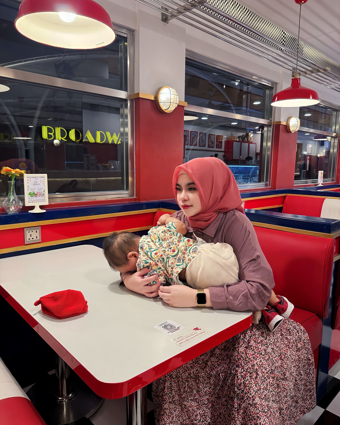 Suami Enggan Serumah, Arah Bini Tinggal Dengan Ibu Ayah, Jumpa Bila Nak Bersama