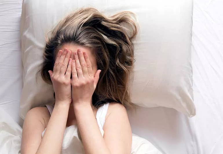 Suami Kuat Kentut Malam, Isteri Suka Tidur Berselubung Alami Kerosakan Otak