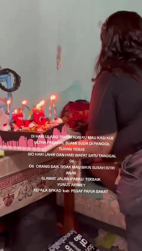 Isteri Bawa Kek Hari Jadi Masuk Bilik Tidur, Suami Rupanya Sudah Terbujur Kaku