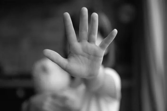 Ibu Kejar OT, Bapa Tiri ‘Tiduri’ 5 Anak Perempuan Yang Masih Bersekolah Rendah