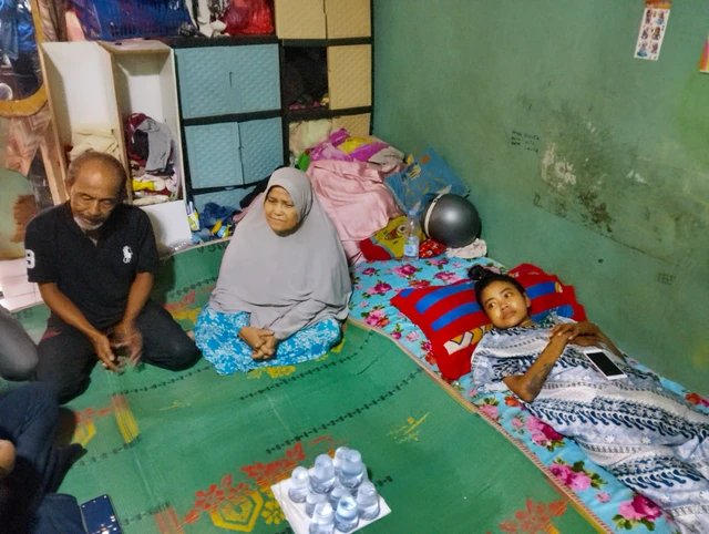 Lumpuh Sepenuhnya Setelah Czer Anak Ke-4, Wanita Pilu Ditinggalkan Suami