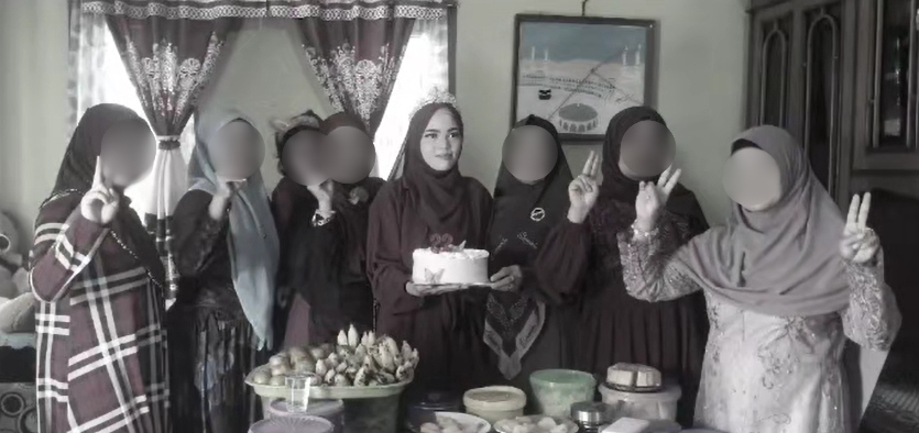Wanita Menangis Hingga Muntah, Saudaranya Memandai Tolak Pinangan Pihak Lelaki