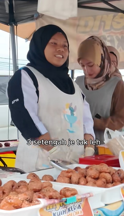 “Wang, Cincin, Semua Di Tangan Bel Sekarang! Lillahi Saya Tak Ambil Hak” – BOS