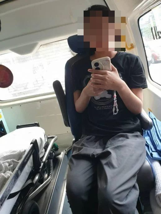Keluarga Ternampak Kesan Merah Di Leher, Remaja Tingkatan 2 Lari Ikut Lelaki Tua