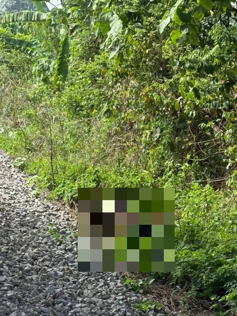 Kepala Dibalut Pita Pelekat & Sudah Berulat, Lelaki Ditemui Di Tepi Landasan KTM
