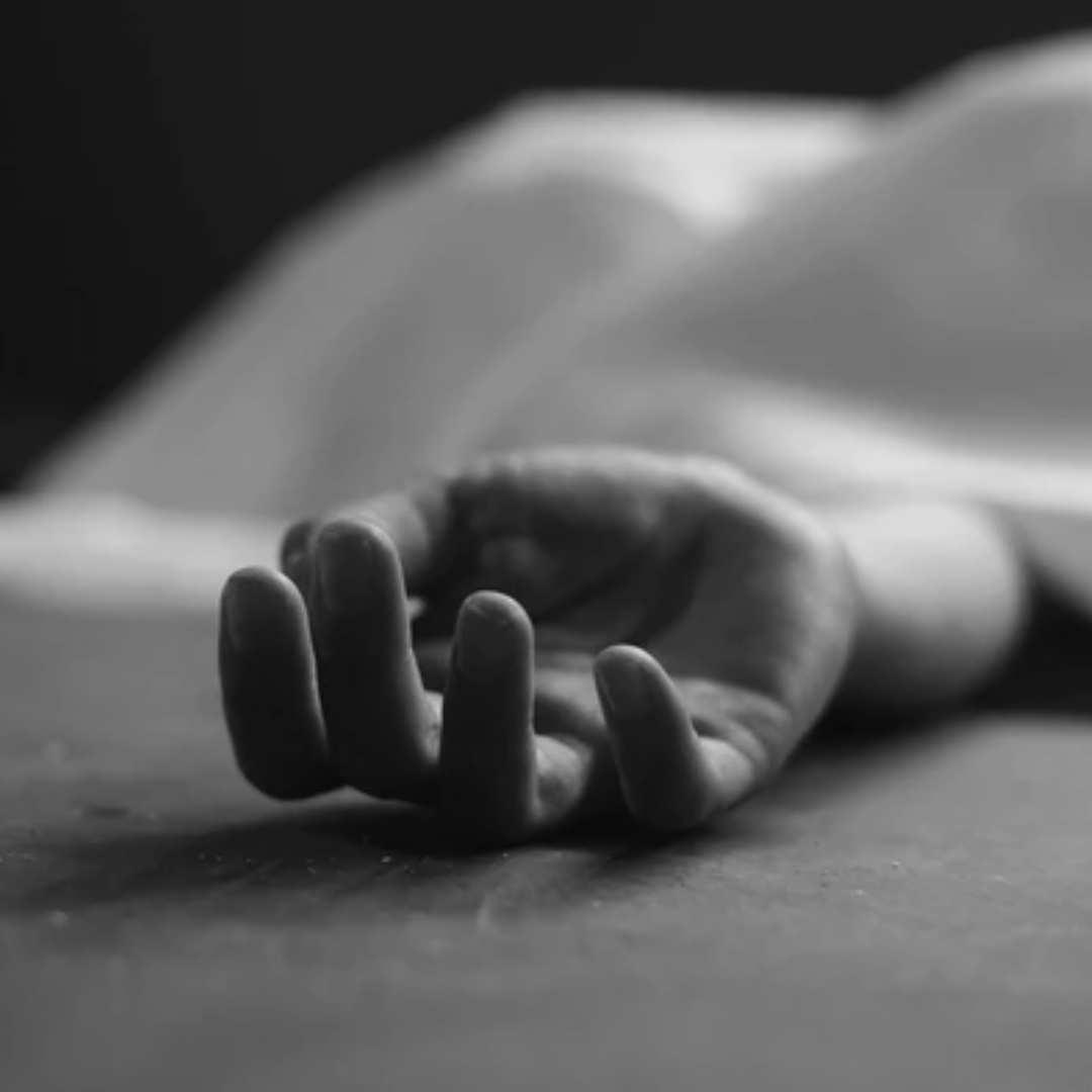 26 Buah IPHONE Digam & Melekat Pada Kulit, Pemergian Misteri Wanita Dalam Bas