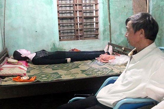 Sedih Dengan Pemergian Isteri, Suami Gali Kubur & Bawa Balik Semua Sisa Tulang