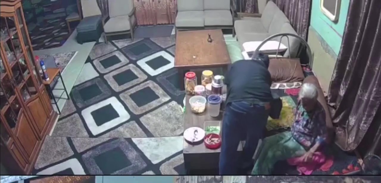 “Diamlah Nenek, Duduk Je Lah” Lelaki Tenang Rompak Warga Emas Tinggal Sendirian