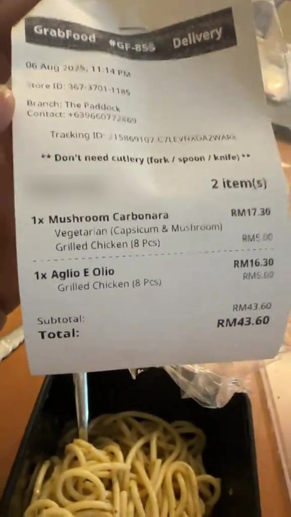 Beli Pasta Berharga RM43.60, Pelanggan Bengang Saiz Ayam Terlampau ‘Comel’