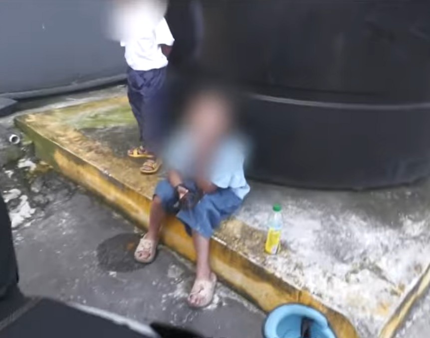 “Adik Abang Tunggu Sini, Abah Kejap Je” Penagih Dicekup Merayu Anak Diselamatkan