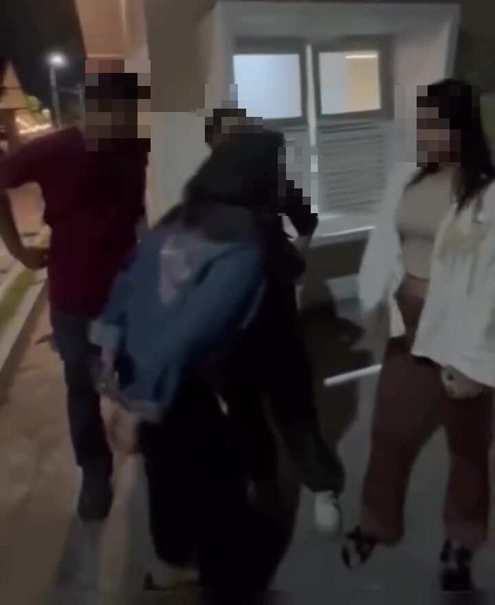 Disindir Tak Reti Jaga Suami, Isteri Ludahi Muka Skandal “Aku Dengan Dia Dari 0”