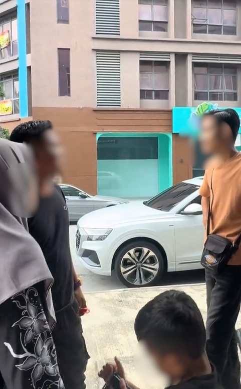 Kecoh Video Isteri ‘Hamun’ Suami, Rupanya Dihalau Rumah & Dihalang Jumpa Anak