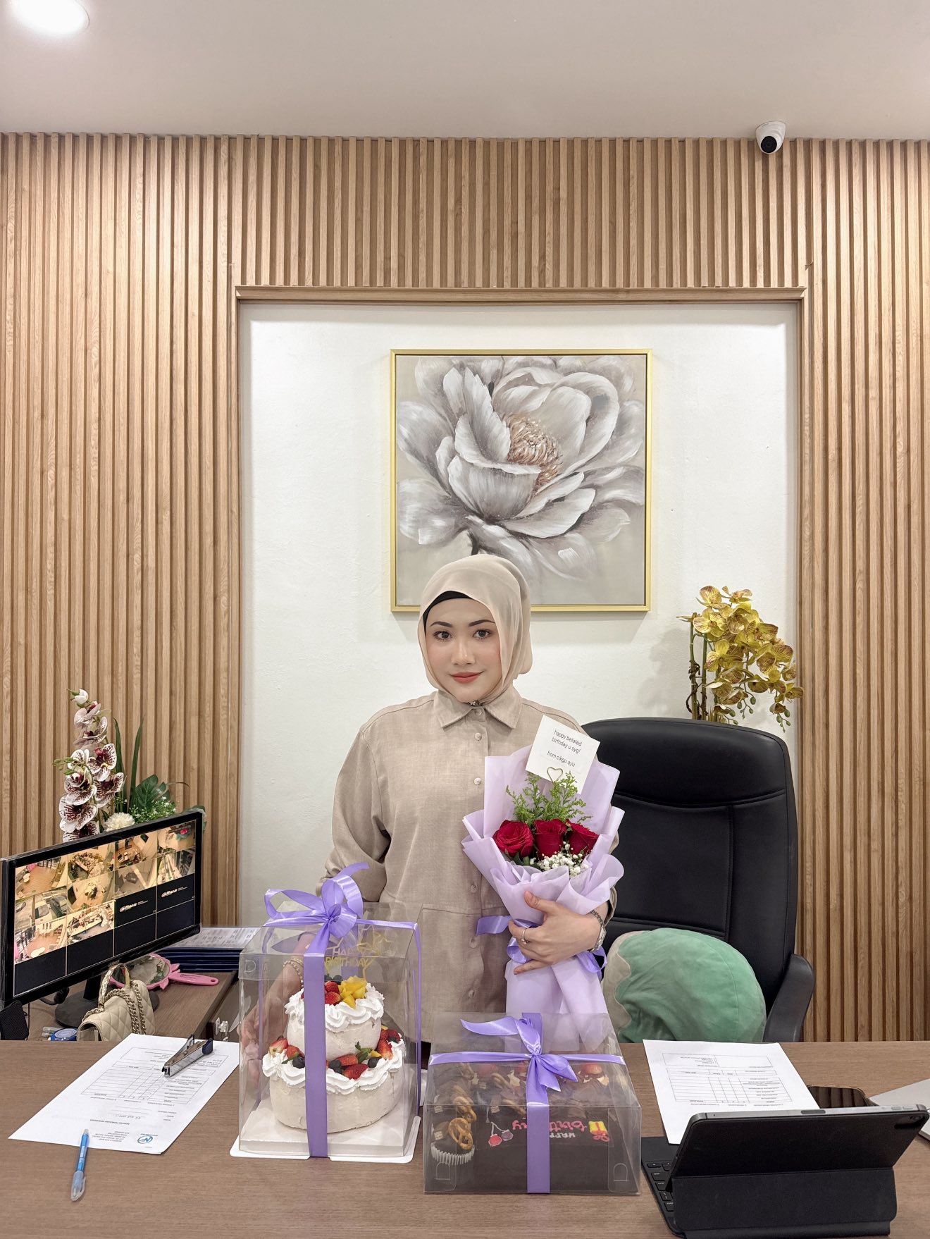 Wanita Fobia Chalet Ada ‘Hidden Camera’, “Guest Yang Sebelum Ni Tak Perasan Ke”
