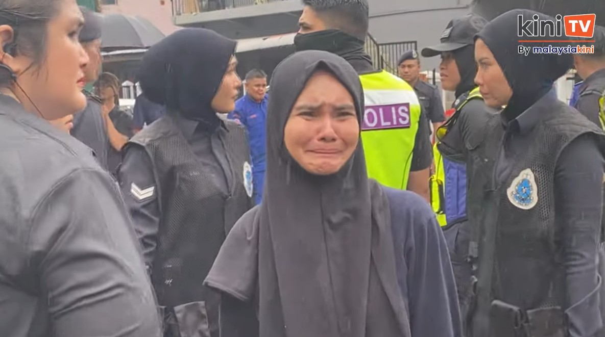 “Saya, Anak & Keluarga, Nak Pergi Mana Saya Tak Tahu” – Tangisan Rafidah Ibrahim