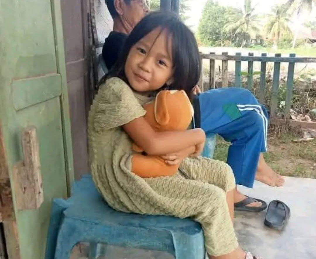 Budak Hilang Ditemui Terbungkus Guni, Selipar Di Rumah Jiran Bongkar Segalanya