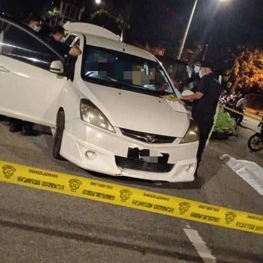 Berhenti Rehat Dengan Enjin Masih Hidup, Ibu & Anak Terhidu Gas Karbon Monoksida