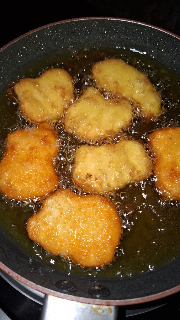 Ibu Bapa Bekalkan Stok Sosej & Nuget Pada Pengasuh, Anak 3 Tahun Hidap Diabetes