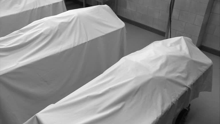 Menanti Prosedur Post Mortem, Isteri Terjumpa Mesej Allahyarham Suami Main Kayu