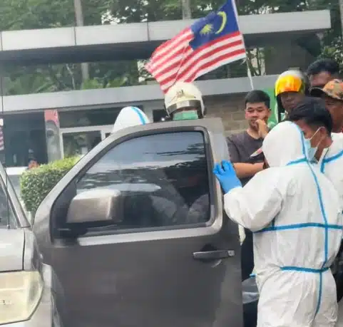 Kereta 4X4 Dipenuhi Sampah Berbau, Rupanya Ada Tubuh Wanita Sudah Membusuk