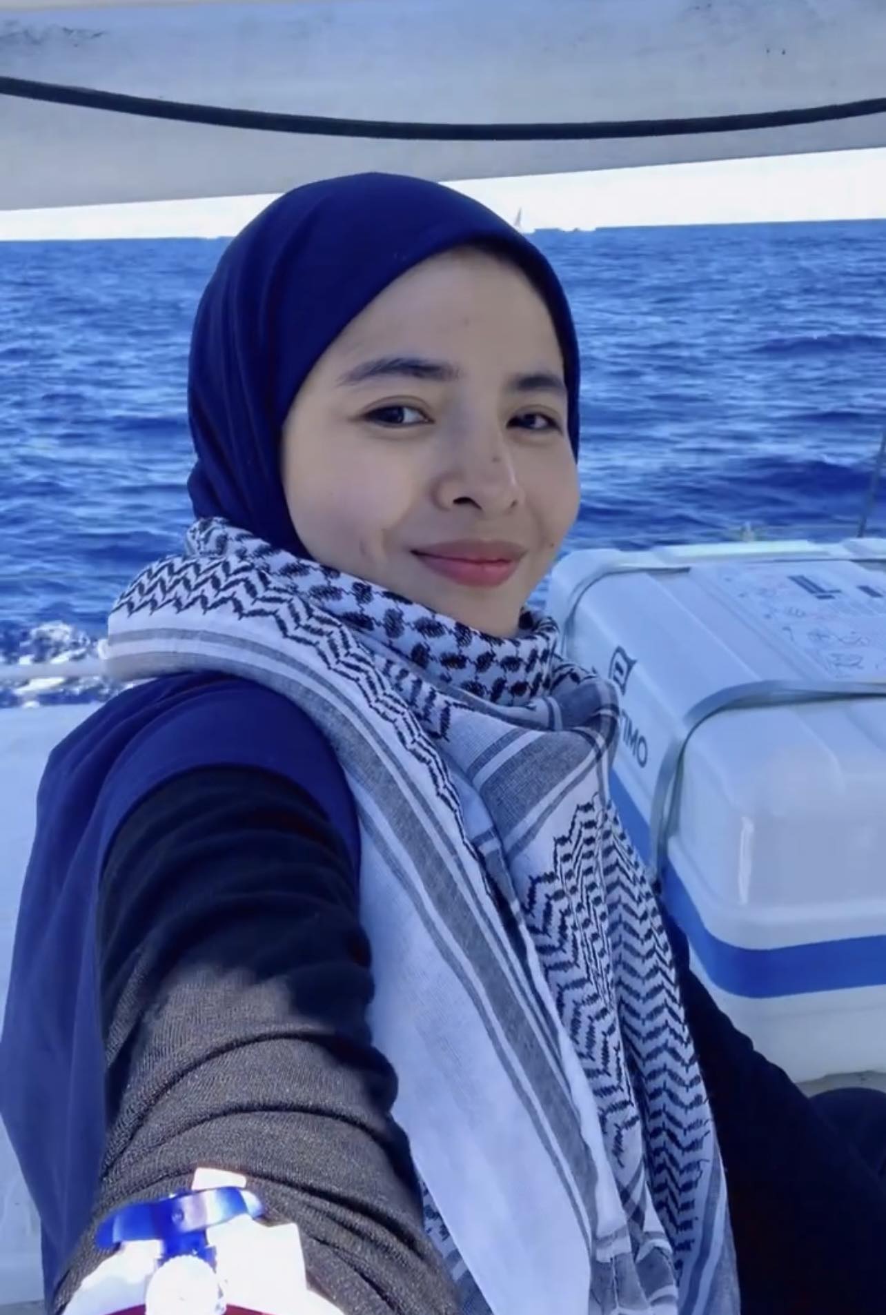 Raungan & Tangisan Ardell Saat Hubungi Keluarga “Tak Makan Minum 4 Hari”
