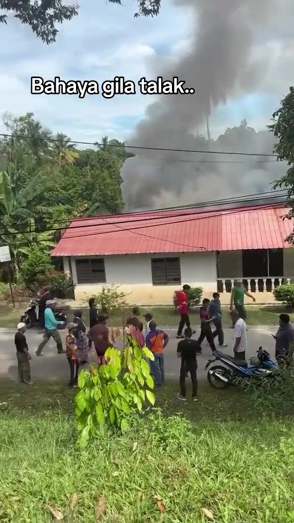 Gagal Pujuk, Lelaki Gila Talak Lepas Geram Pada Rumah Bekas Bapa Mentua