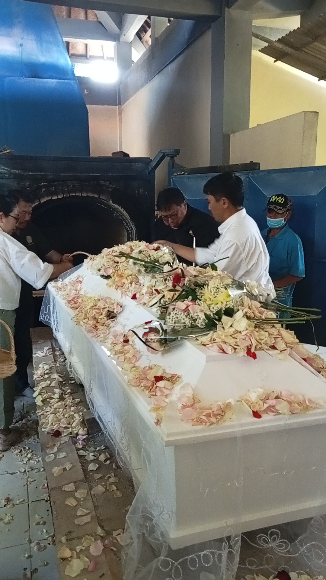 Insiden Tingkat 4 : Pelajar U Tamatkan Hayat Diri, Rakan Sekuliah Ejek Fizikal
