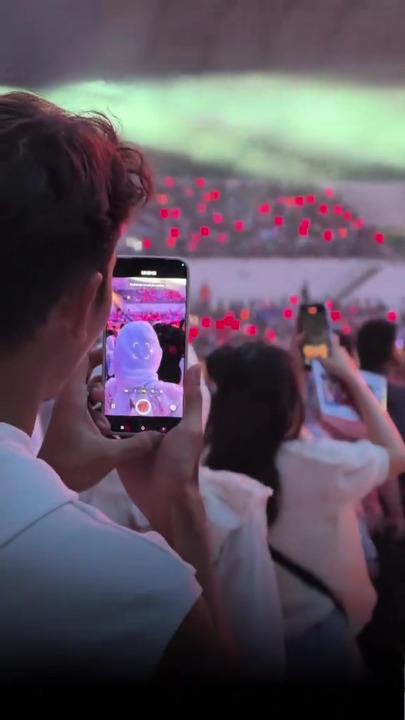 Teman Lelaki Curi Rakam Gadis Lain Di Konsert, Tuan Badan Dedah Perkara Sebenar