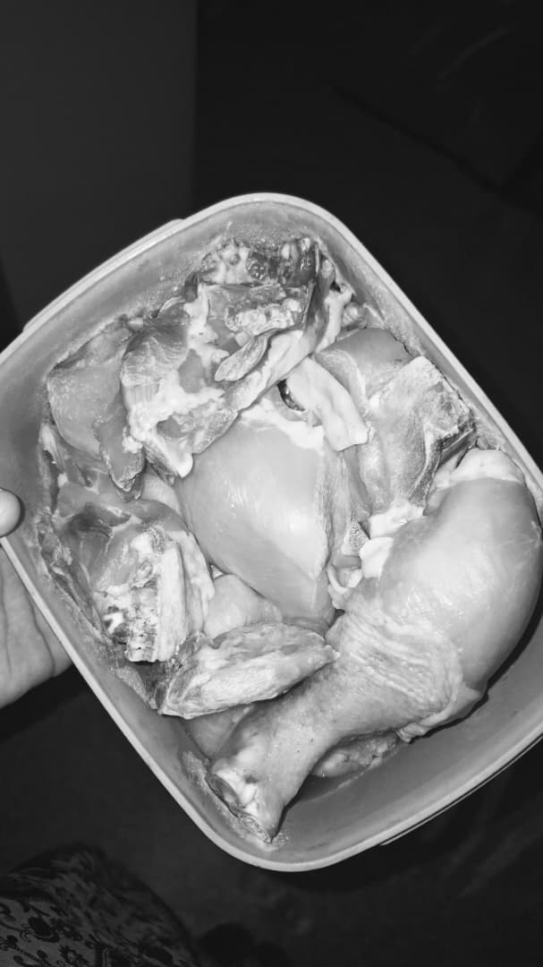 Housemate Pengotor, Bau Hanyir Ikan Masa Bersila, Simpan Ayam Mentah Di Almari