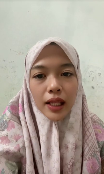 Anak Kalah Pertandingan Mewarna Kerana Hasil Cantik, Ibu Kesal Dituduh Membantu