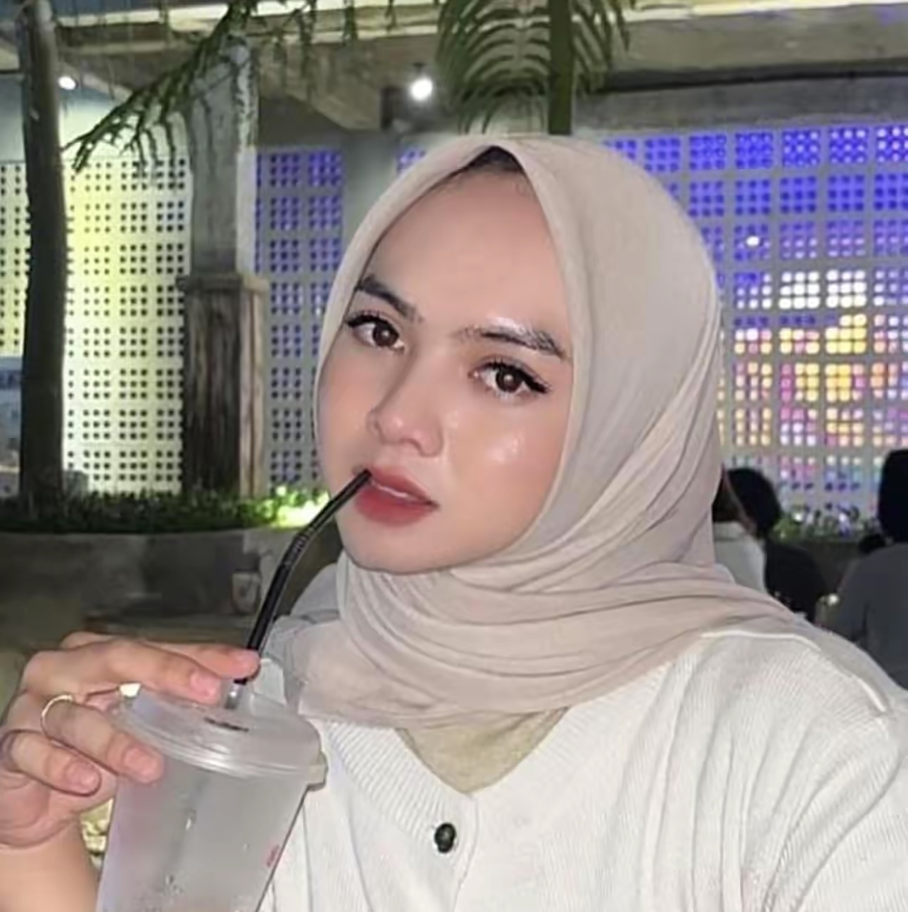 Pengantin Terkejut Lepas Tahu Jurusolek ‘Wanita’ Sebenarnya Lelaki