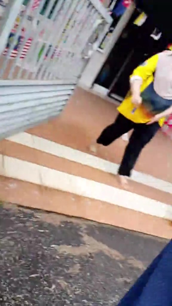 Isteri Terjah Wanita Perampas Di Tadika KEMAS, Minta Suami Segera Lafaz Talak 3