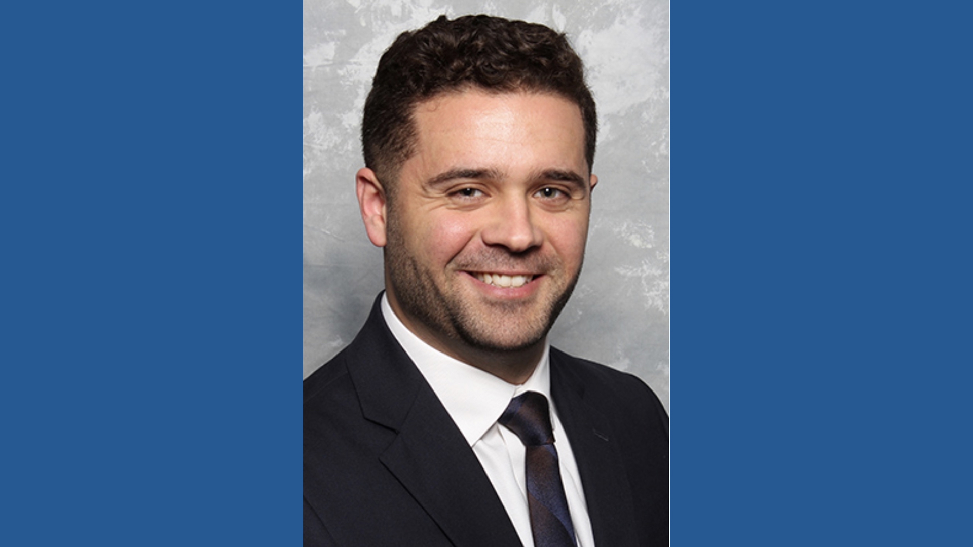 Doktor Sumbat Pil Gugur Dalam Mulut Teman Wanita Hamil Yang Sedang Tidur