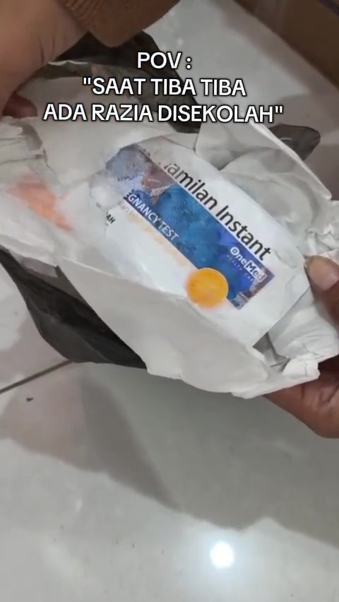 Buat Spotcheck Di Sekolah, Guru Terperanjat Temui ‘Pregnancy Test’ Hasil Positif