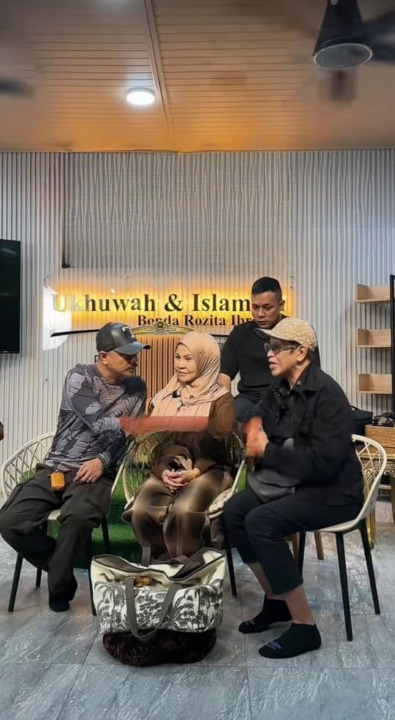 Selain Dirasuk, Jam Rolex Milik Suami Bonda Rozita Turut Hilang Saat Night Walk