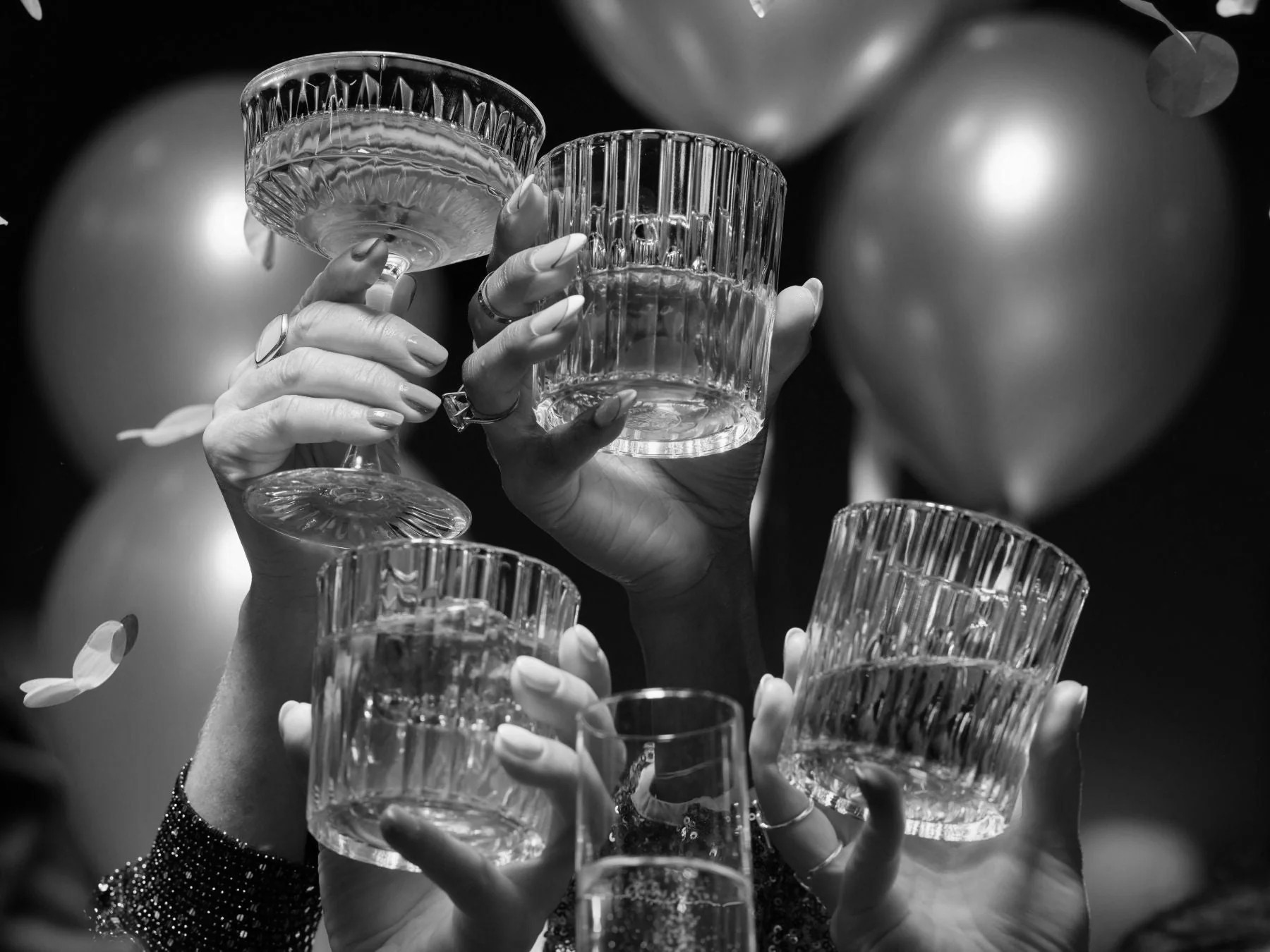 Budaya YEYE Dalam ATM, Pegawai Atasan Buat Parti Liar, Ketuk Duit Askar Bawahan