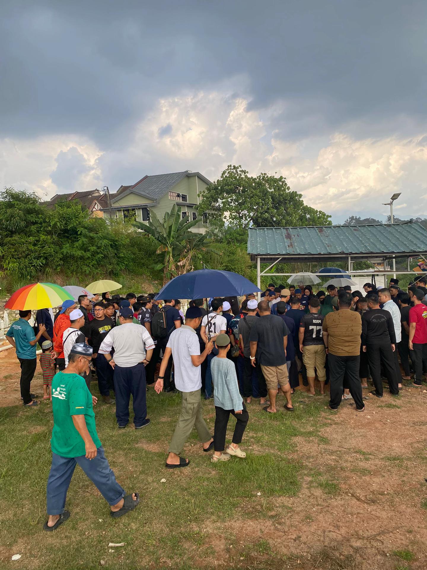 Kemas Rumah Untuk Majlis Kahwin, Bakal Pengantin Meninggal Dunia Disengat Tebuan