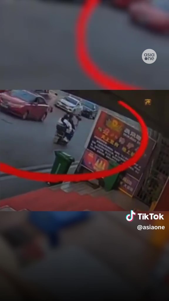 Ibu Bagi Giliran Jaga Pada Ayah Walau Enggan, Anak Menangis Tertekan & Meninggal