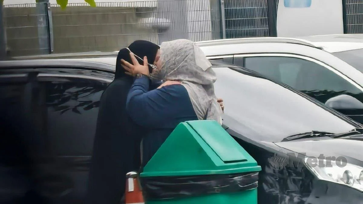 Panggilan Telefon “Siapa Nak Jemput Anak Dekat Pengasuh?” Buat Si Ibu Tersedar