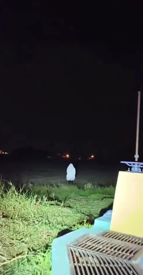 Ditangkap Saat Cuba Larikan Diri, ‘Pocong’ Parit Buntar Buat Permohonan Maaf